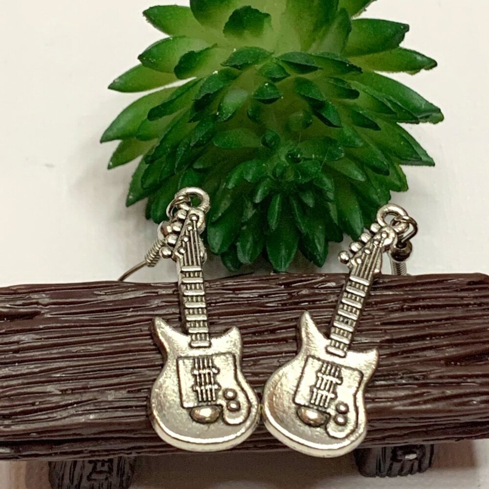 Guitar Earrings, Musical Instrument Earring, Music Earring, Gift, Music Jewelry